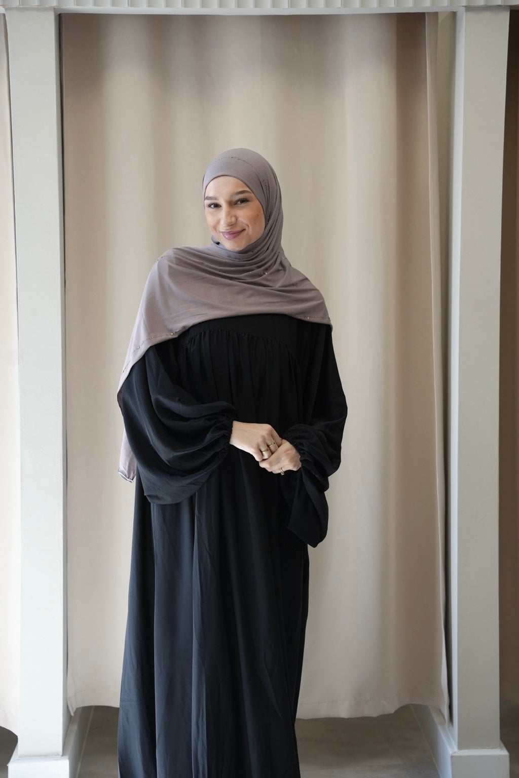 ABAYA PEARL