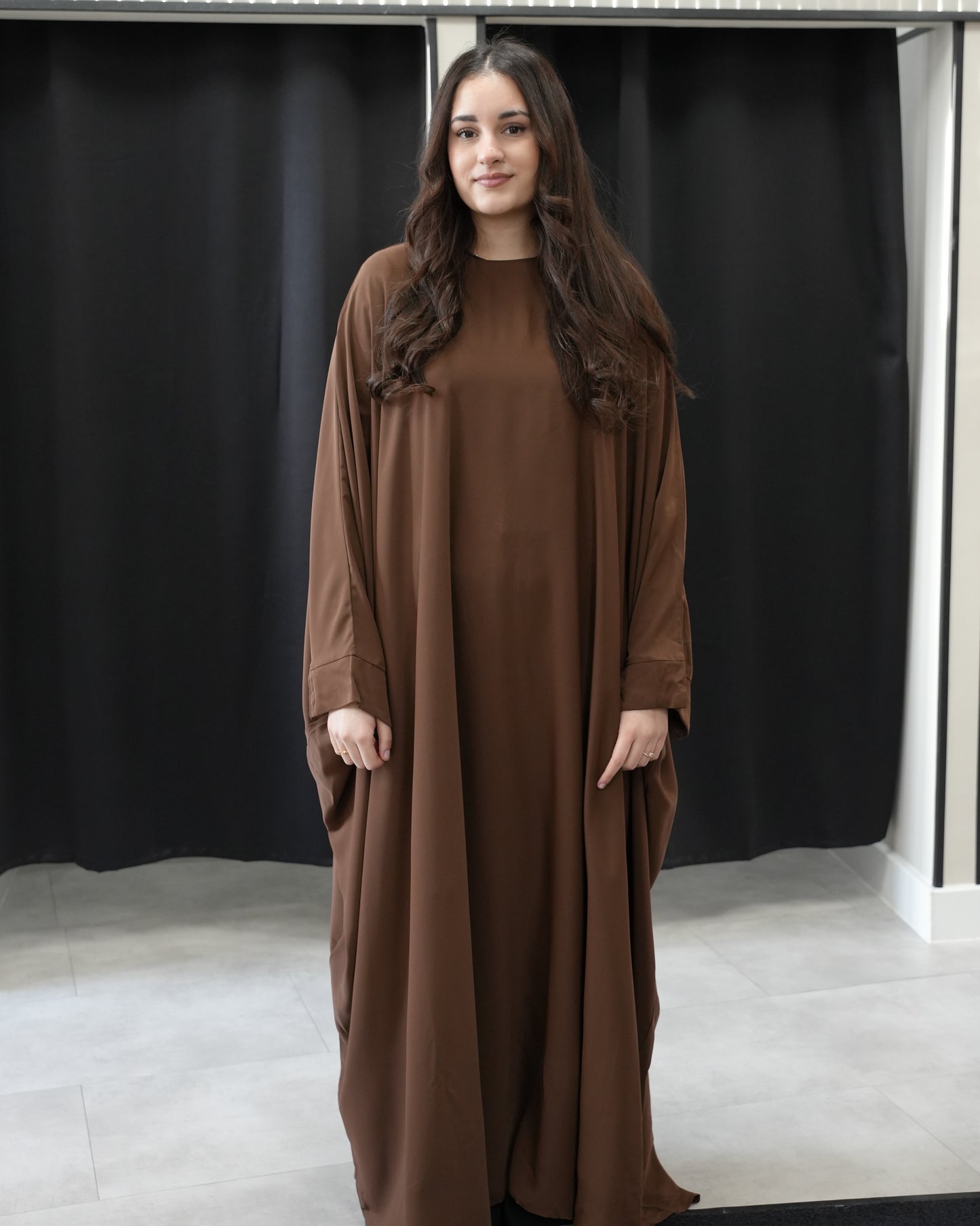 ABAYA JANA