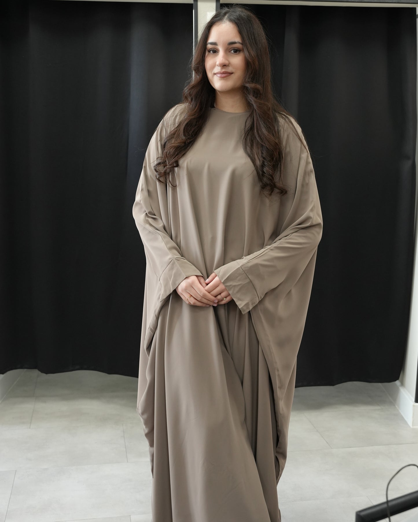 ABAYA JANA