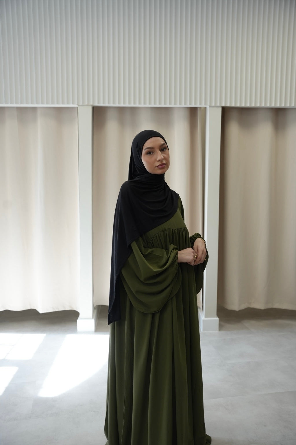 ABAYA PEARL
