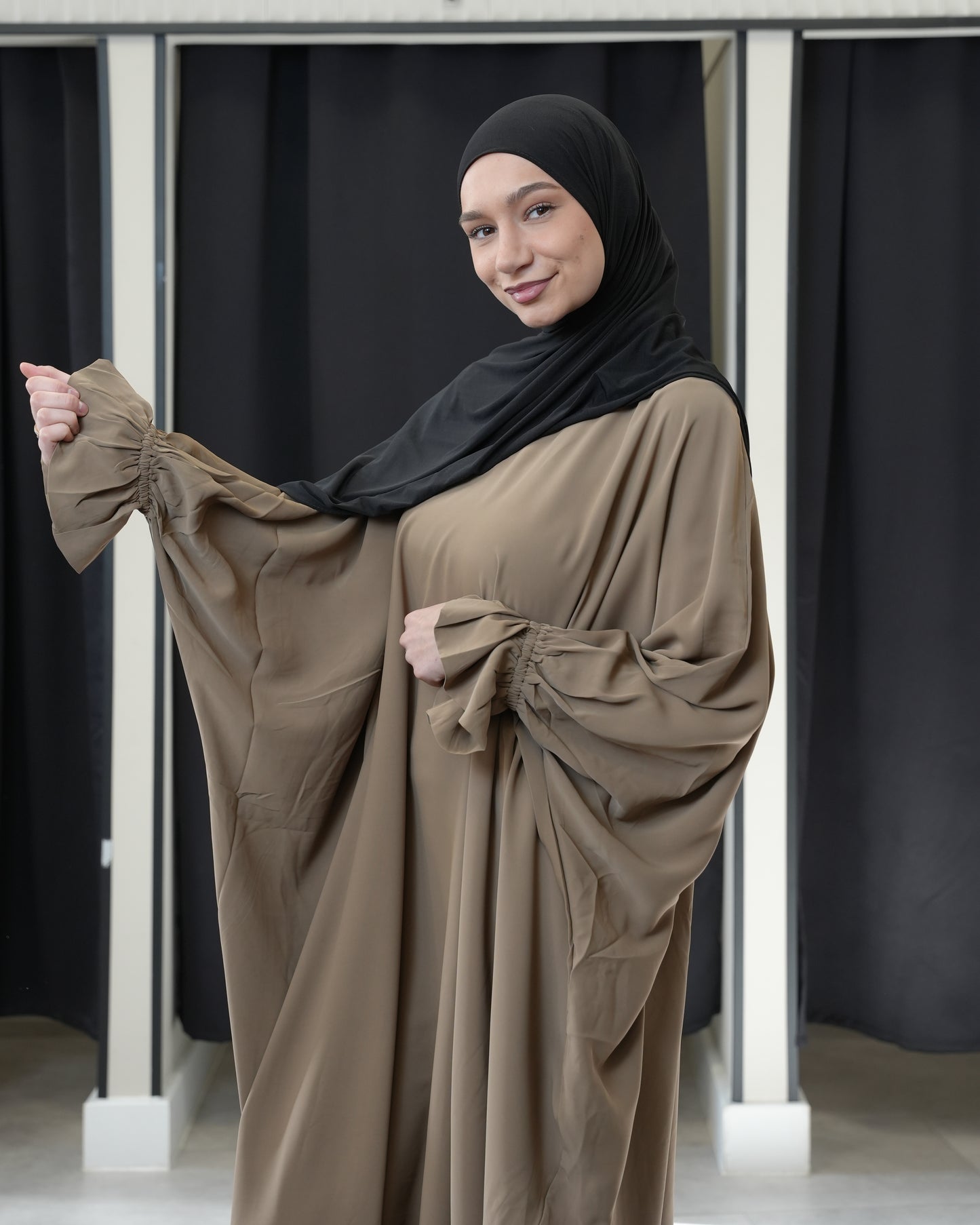 ABAYA FLOWER BUTTERFLY