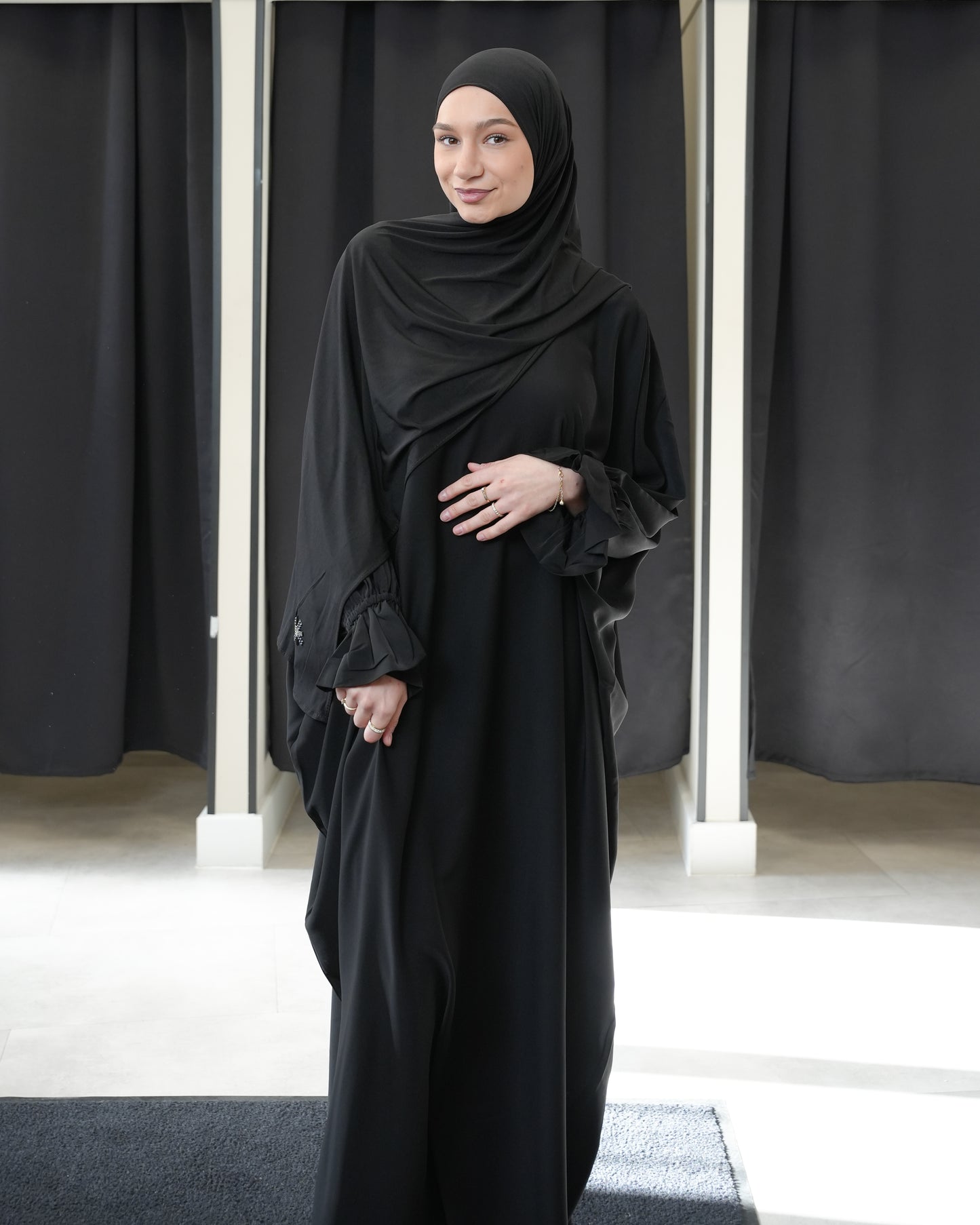 ABAYA FLOWER BUTTERFLY
