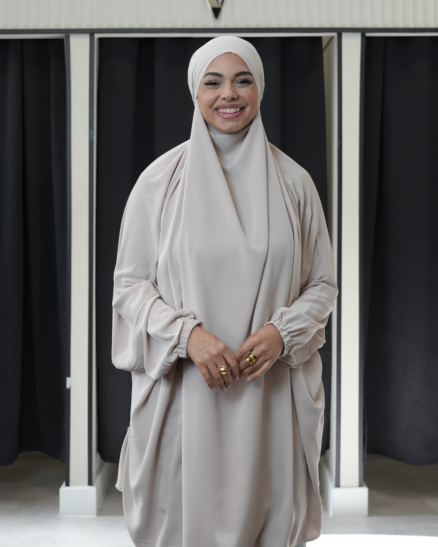 JILBAB MIT ROCK