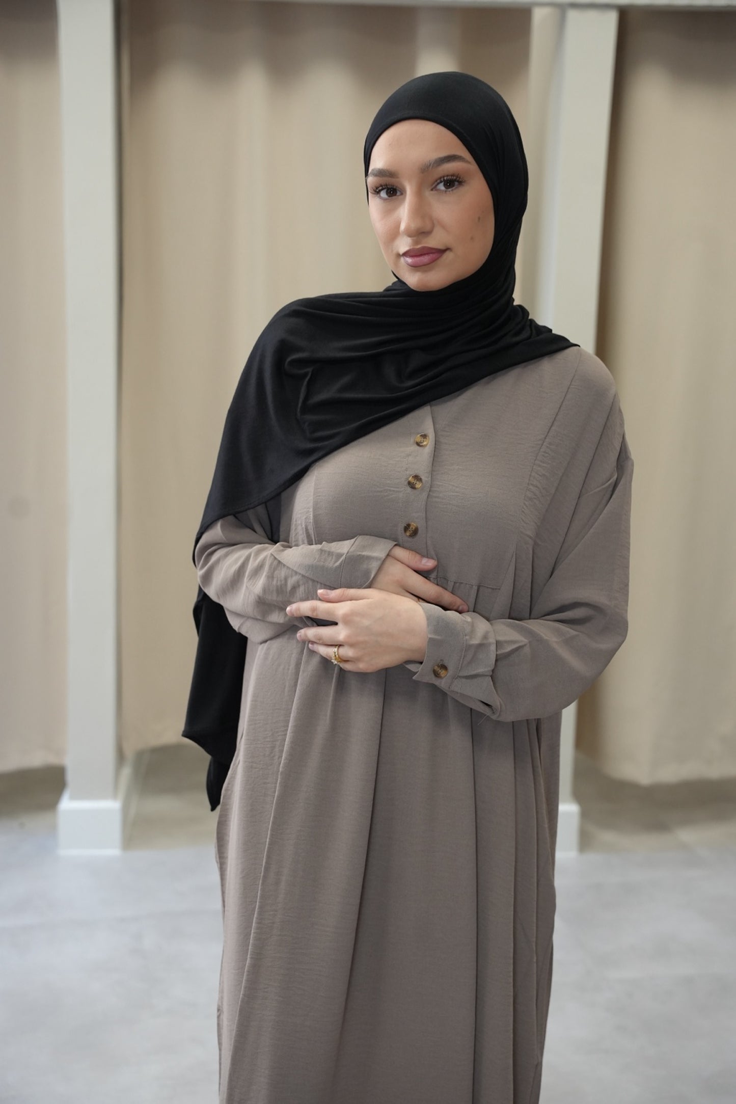 ABAYA LINA