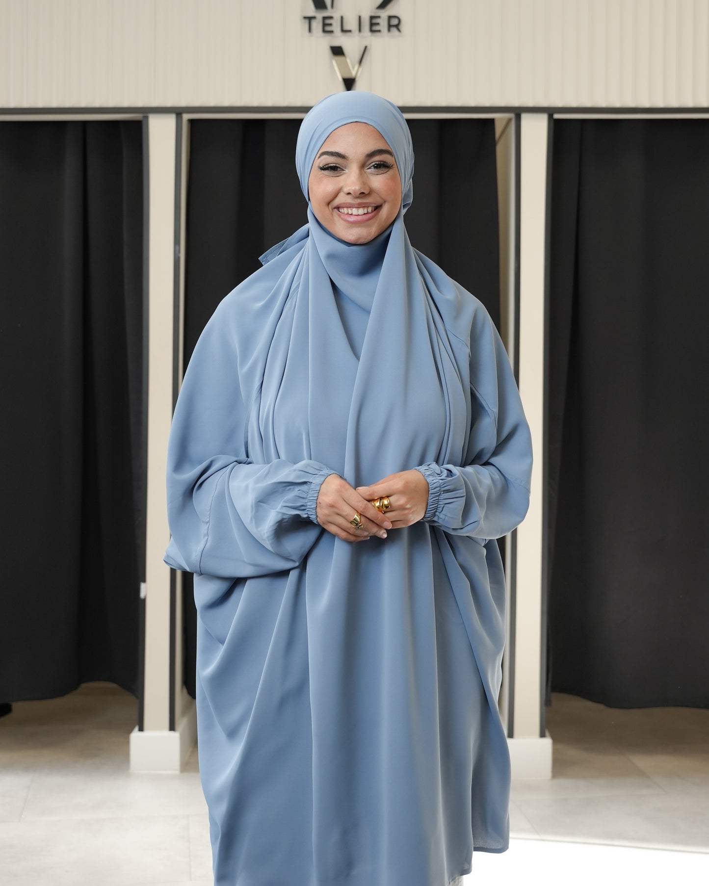 JILBAB MIT ROCK